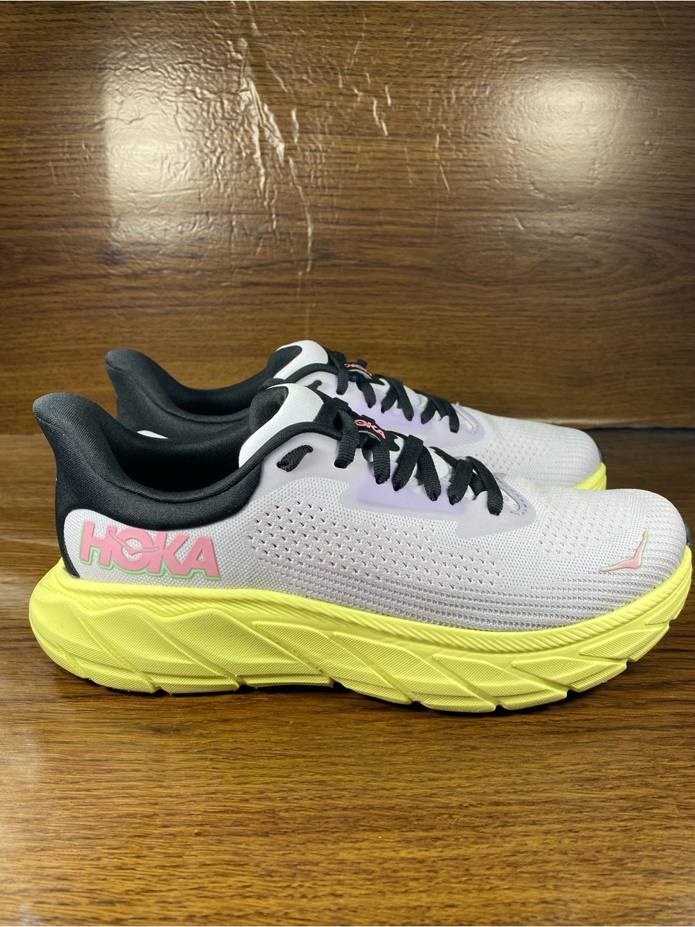 Hoka Arahi women’s shoe size 7